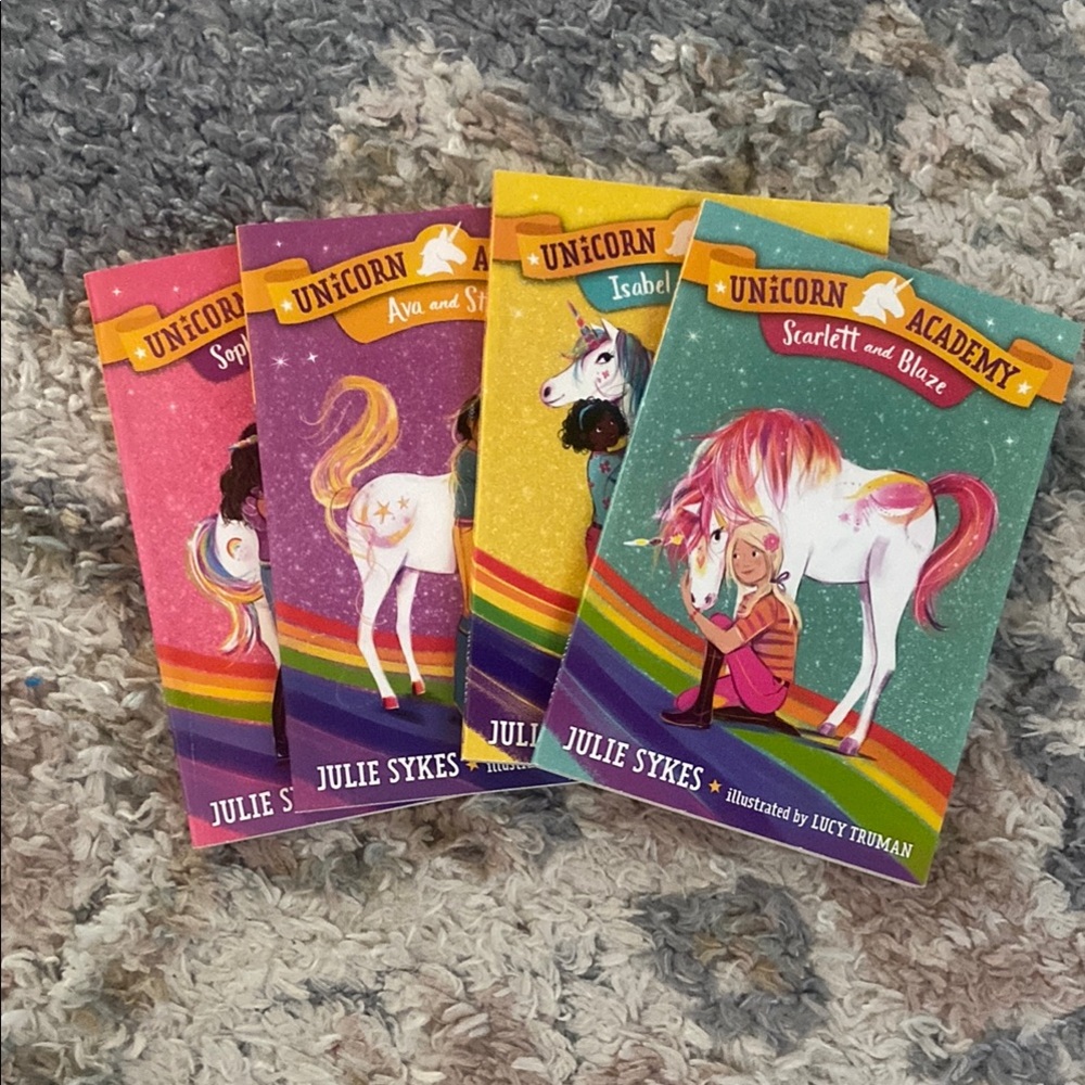 Unicorn Academy Book Set girls reading books